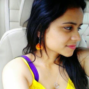 Meet your Posher, Shruti